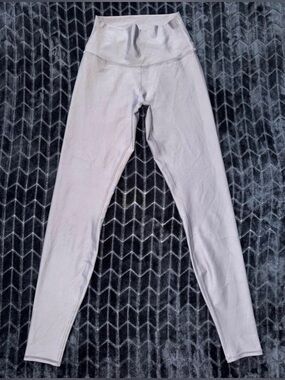 Alo High-Waist Lavender Active Leggings